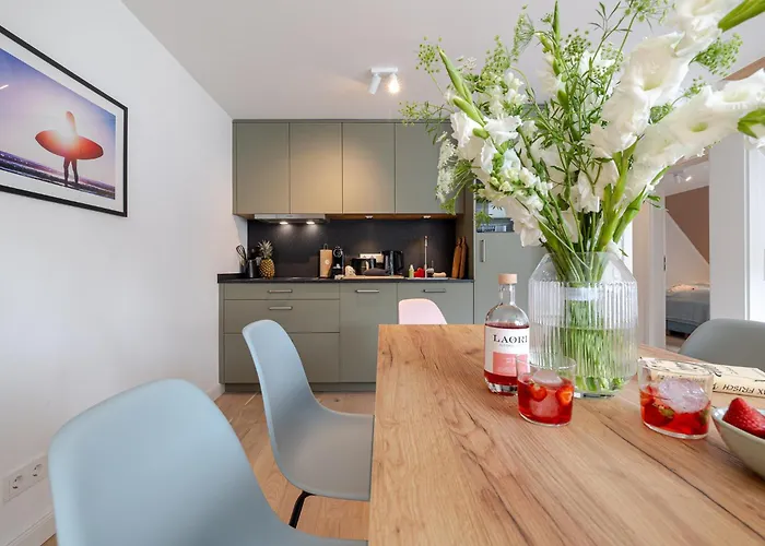 Kajuete #9 Dock 6a *